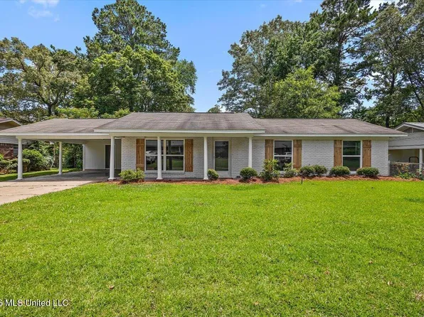 2355 Upper Dr, Pearl, MS 39208