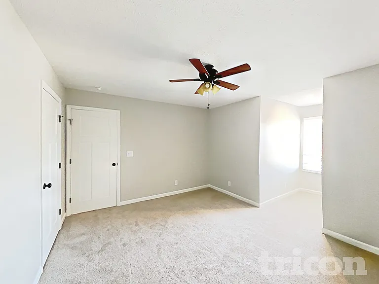 201 Stroud Dr — Photo 12
