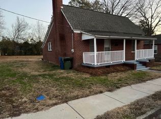 505 Lowell Ave, Greenwood, SC 29646