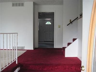 5th image of 5561 Maefel Ln