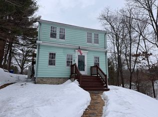 4 James St #2, Dudley, MA 01571