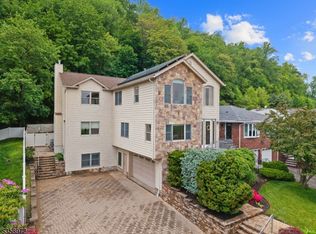 410 Valley Rd, Clifton, NJ 07013