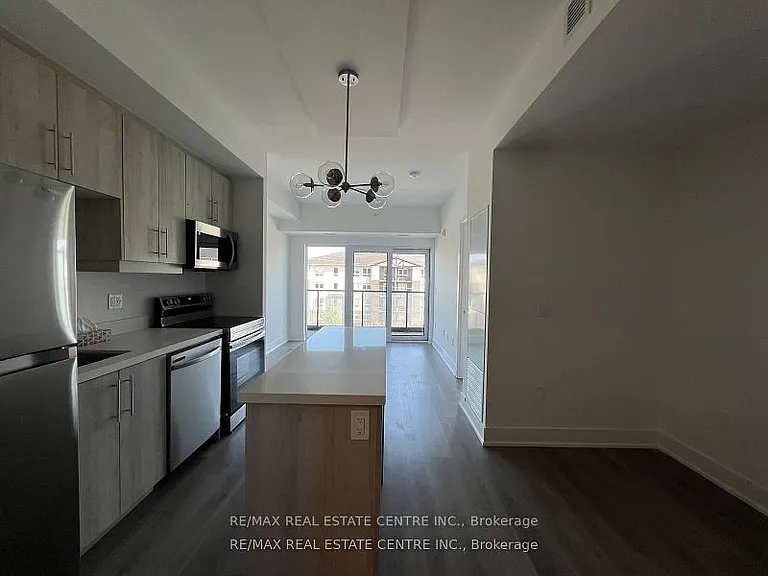 575 Conklin Rd #403 — Photo 5