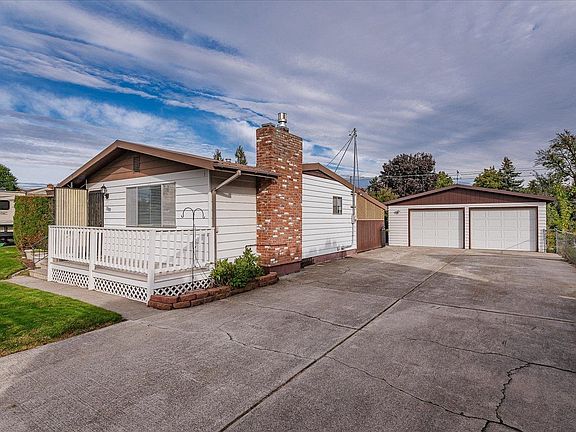 4th image of 13309 E Cataldo Ave