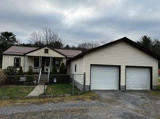 809 Whitestick St, Beckley, WV 25801