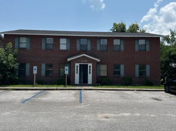 214 Zack Cir #C, Jacksonville, NC 28540