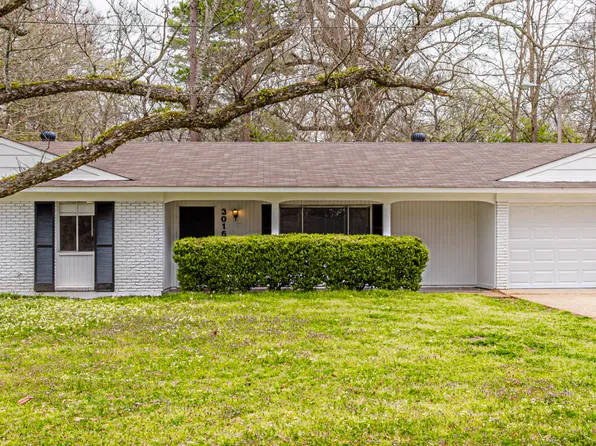 3016 Longwood Dr, Jackson, MS 39212