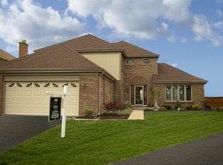 2362 Bradshire Ct, Arlington Heights, IL 60004