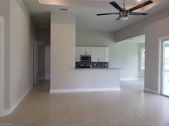 5th image of 2539 SW 5th Ave
