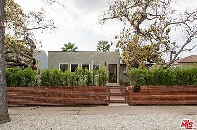 3rd image of 2531 Westwood Blvd