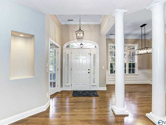 2nd image of 108 Tailwind Ct