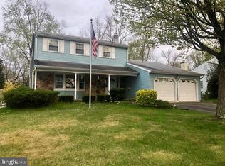 130 Jacqueline Ave, Delanco, NJ 08075