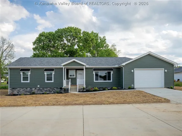 36 Copper Dr, Scott Depot, WV 25560