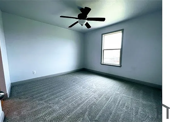 3002 Limestone Cir — Photo 11