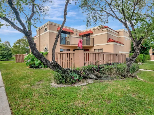 8236 Severn Drive #B, Boca Raton, FL 33433
