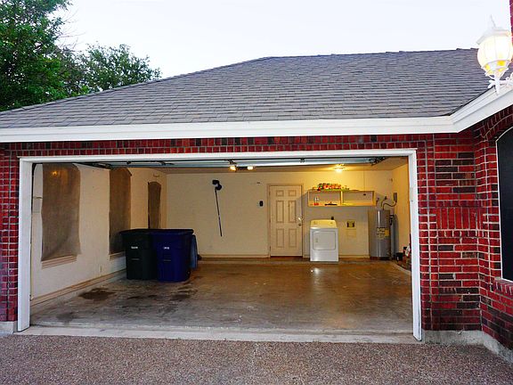 4th image of 8991 Snow Falls Dr