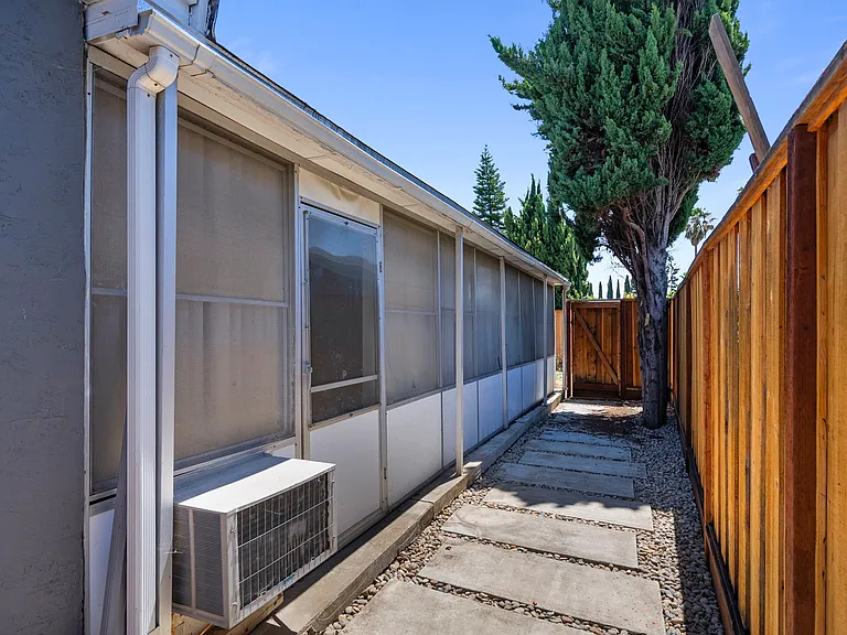 3438 Fife Way — Photo 47