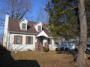 330-3 5th St, Lothian, MD 20711