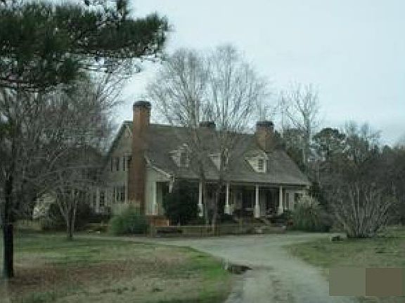 2nd image of 275 Butlers Bridge Dr