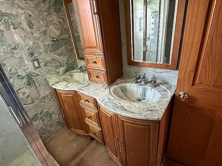 5942 State Route 162 — Photo 20