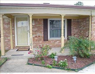 1st image of 1101 Evert Dr