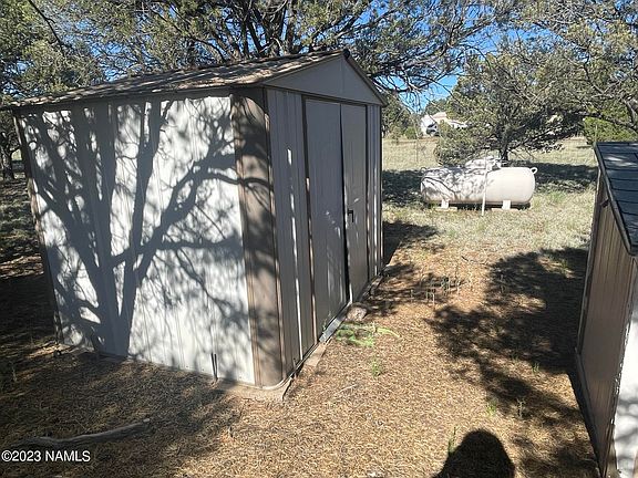 3rd image of 1340 E Galewood Dr