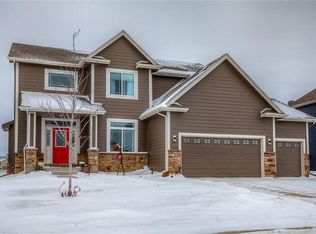 780 NE Meridian Dr, Waukee, IA 50263