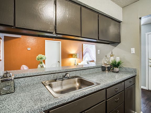 2nd image of 6003 Abrams Rd #2002