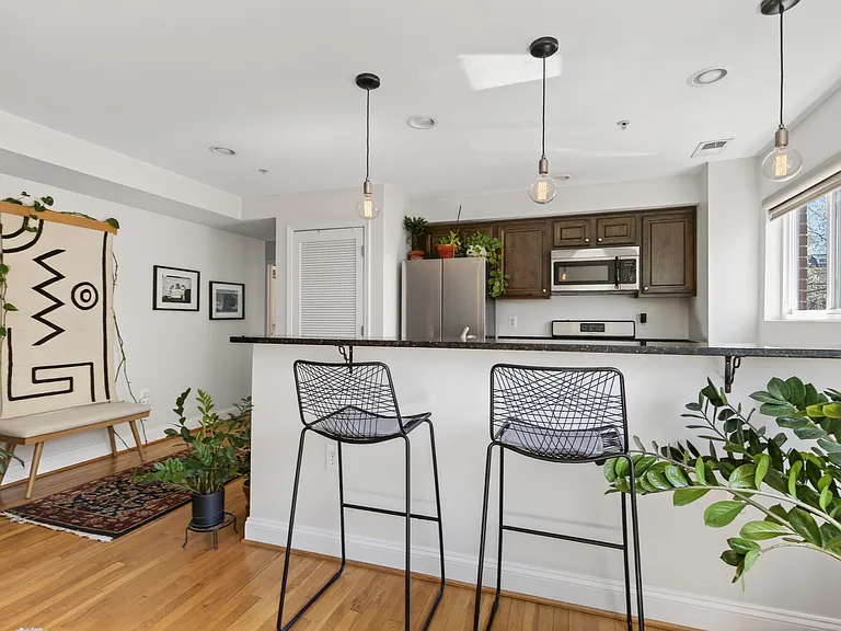 804 Taylor St NW #305 — Photo 4
