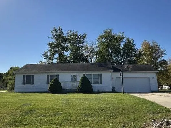 1849 Redwood Cir, Adrian, MI 49221