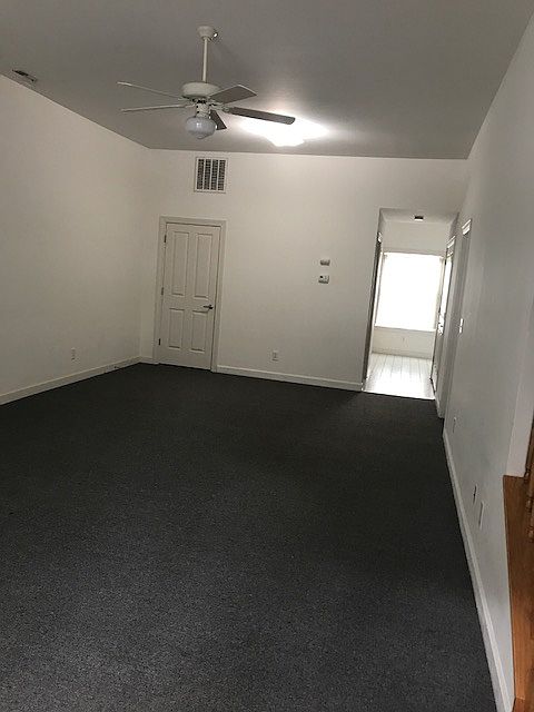 1st image of 106 Walnut Grove Ct