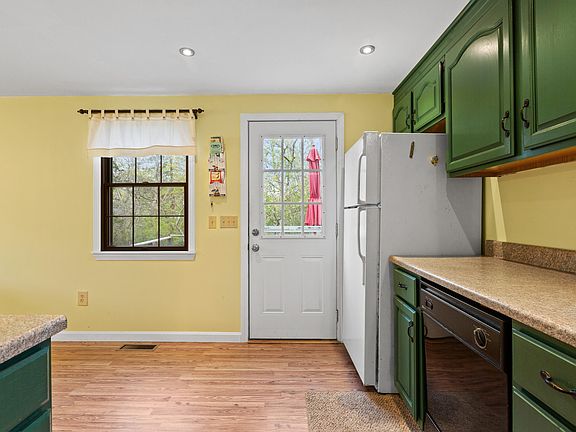 5th image of 5 Anderson Lane
