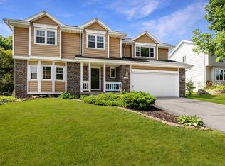 9900 Winston Ave, Urbandale, IA 50322