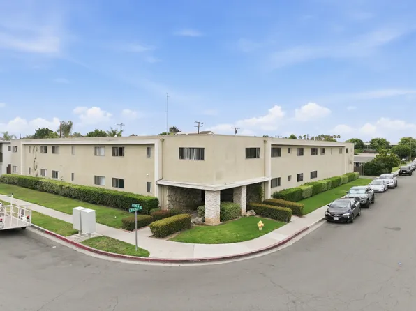 340 E 2nd St APT 3, Tustin, CA 92780