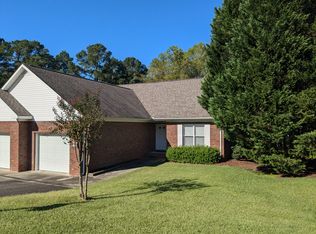 319 Hiscott Ln, Pinehurst, NC 28374
