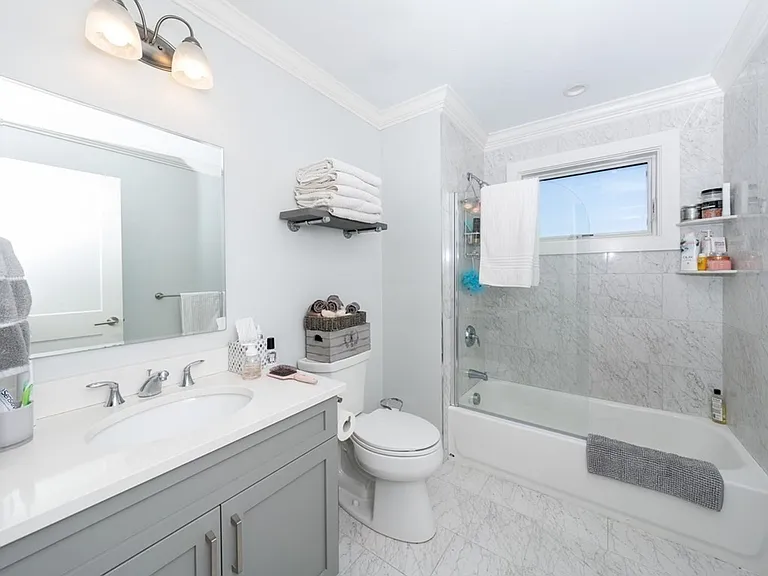 13-18 Hennery Way — Photo 47