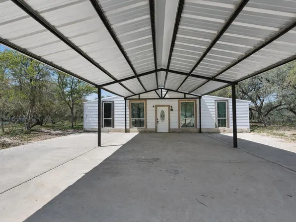 21633 S Jett Rd, San Antonio, TX 78264