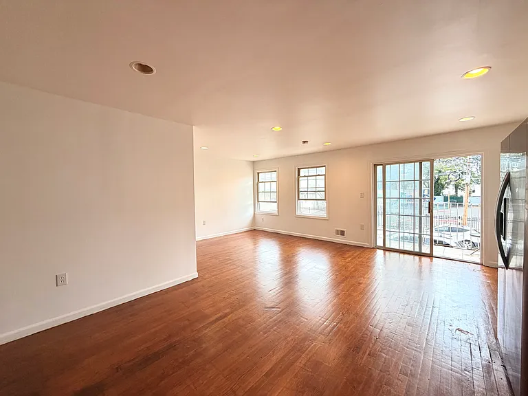 Living/Dining