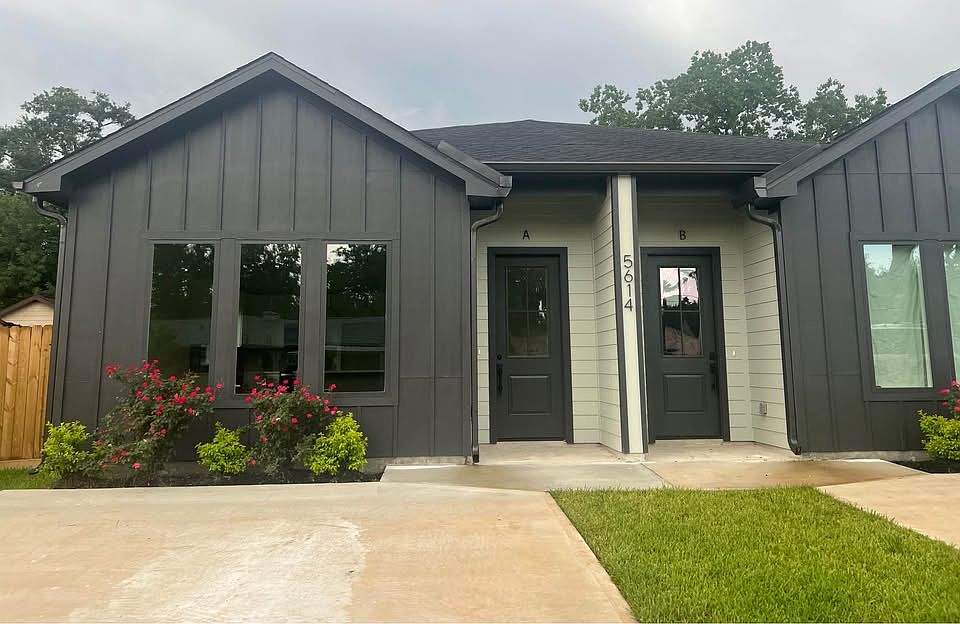 Unit A for rent. 2 car driveway parking and side street
