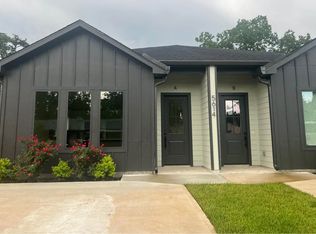 5614 Willow Glen Dr #B, Houston, TX 77033