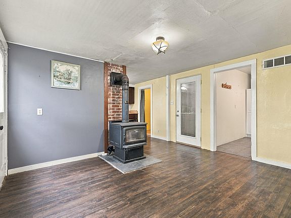 2nd image of 17405 I Ave