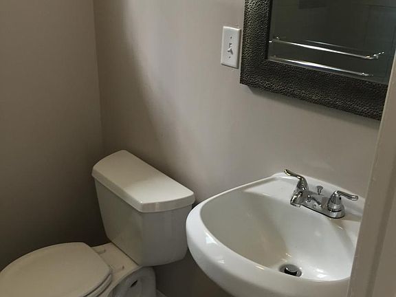 2nd image of 1125 Manzanita St #1/2