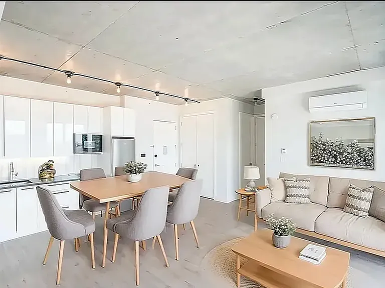 815 Flatbush Ave #Penthouse 20 — Photo 1