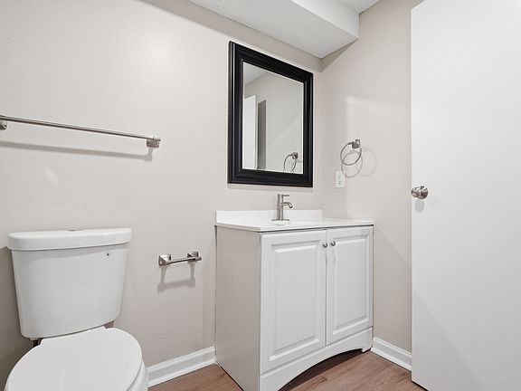 3rd image of 5109 Ranstead Ct