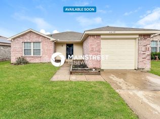 6830 Old Ox Dr, Dallas, TX 75241