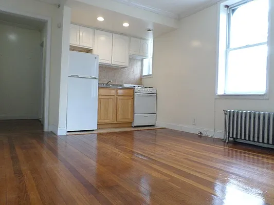 Rented by Keller Williams NYC | media 7
