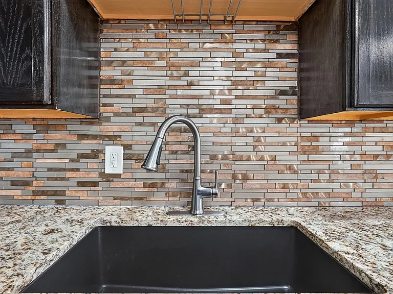 5301 Scoggins St — Photo 19