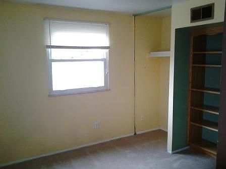 4th image of 7004 Hubbard Dr