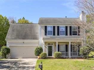10024 Ashley Farm Dr, Matthews, NC 28105