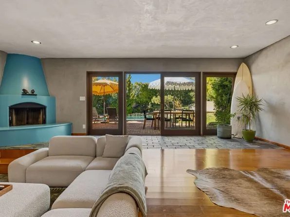 1133 Somera Rd, Los Angeles, CA 90077